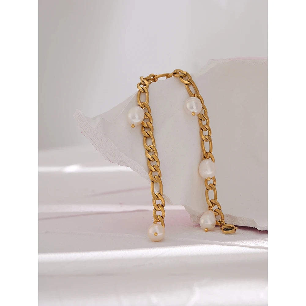 Dangle Pearl Bracelet