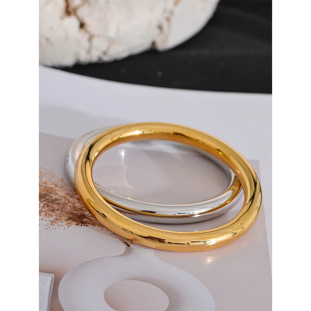 Polished Bangle